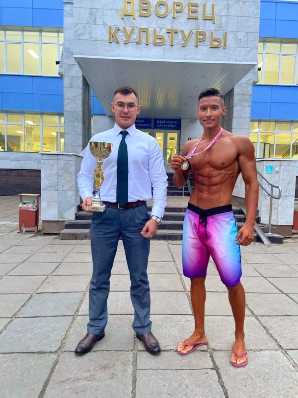 Крона fitness просп максима горького 4 фото