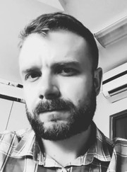 Специалист по изготовлению рекламы, грузчик Владислав Валерьевич Алимцев