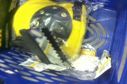 Торгово-строительный центр Тетрис, с рейтингом 2.6 - находится по адресу Великий Новгород, Нехинская улица, 12 