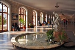 Корпус №4 Нарзан, с рейтингом 3.5 - находится по адресу Ставропольский край, Кисловодск, Курортный бульвар, 12 