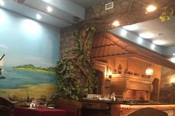 Развлекательный комплекс Лазурный берег, с рейтингом 4.1 - находится по адресу Кемеровская область — Кузбасс, д. Сухово, Заречная улица, 14 