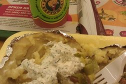 Кафе Крошка картошка, с рейтингом 2.6 - находится по адресу Московская область, Люберцы, улица Побратимов, 7 