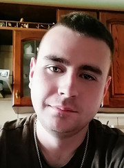 Автослесарь, монтажник окон Александр Николаевич Николаев