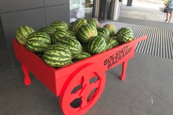 Парфюмерный супермаркет Золотое Яблоко, с рейтингом 4.7 - находится по адресу Екатеринбург, улица Малышева, 71 