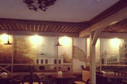 Кафе с грузинским акцентом Мимино, с рейтингом 2.6 - находится по адресу Курган, магистраль Р-254 Иртыш Челябинск-Омск, 2 