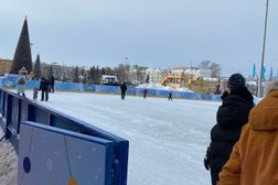 Каток на площади Куйбышева, с рейтингом 3.3 - находится по адресу Самара, Площадь Куйбышева 