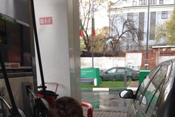 Автозаправка Татнефть, с рейтингом 2.7 - находится по адресу Москва, Жуков проезд, вл15а 
