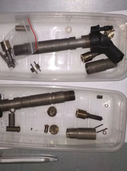 Автослесарь, автомеханик Евгений Олегович Козырев