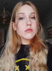 Дизайнер, наборщик текста Александра Евгеньевна Васильева