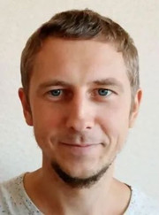 Маркетолог Павел Сергеевич Волков