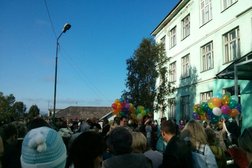 Гимназия №3, с рейтингом 3.1 - находится по адресу Мурманск, улица Туристов, 34а 