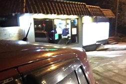 Автокафе итальянской кухни Zaza, с рейтингом 4.7 - находится по адресу Владивосток, проспект Красного Знамени, 104а ст6 