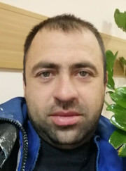 Водитель, маляр-штукатур Евгений Геннадьевич Бандик