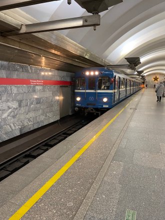 Секс в туалете метро порно видео. Смотреть секс в туалете метро онлайн