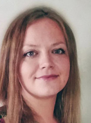 Преподаватель химии Ольга Александровна Савчикова