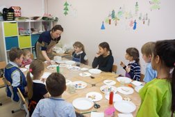 Частная школа Smart School, с рейтингом 3.3 - находится по адресу Московская область, Химки, улица Родионова, 5 