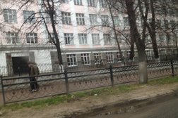 Тверской лицей, с рейтингом 3.8 - находится по адресу Тверь, проспект Калинина, 10 