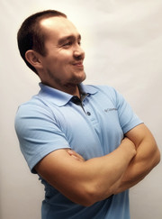 Мастер по настройке и ремонту компьютеров, мастер по ремонту телефонов и планшетов Ленар Галиев