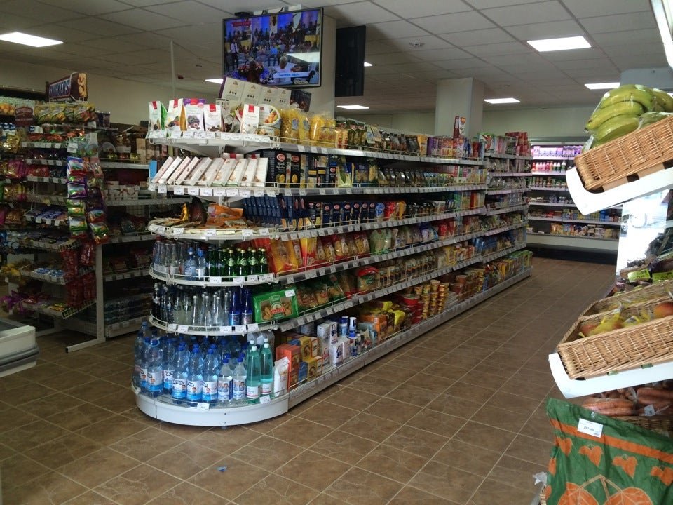 Торговый центр улей тамбов. Тц улей бердянск. Супермаркет улей. Тц улей бердянск. Супермаркет улей.