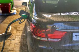 Автозаправка Татнефть, с рейтингом 4.5 - находится по адресу Санкт-Петербург, Софийская улица, 18 лит А 