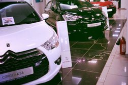 Официальный представитель Citroen Автомир, с рейтингом 4.5 - находится по адресу Москва, Варшавское шоссе, 127Б 
