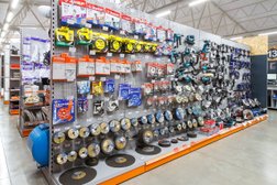 Магазин строительно-отделочных материалов Новый дом, с рейтингом 3.3 - находится по адресу Воронежская область, пос. Отрадное, Тамбовский переулок, 12 