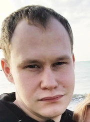 Тренер по скалолазанию, автослесарь Александр Александрович Шешенин