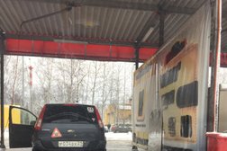 Автомойка H2O, с рейтингом 2.9 - находится по адресу Санкт-Петербург, Руставели, 43Б 