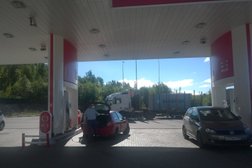 Автозаправка Лукойл, с рейтингом 3.8 - находится по адресу Ленинградская область, Выборг, А-181 144 километр, 1 
