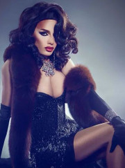 Артист эстрады Леди Долорес Кабаре