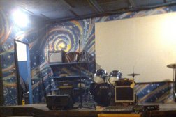 Арт-бар Наша Среда Обитания, с рейтингом 3.8 - находится по адресу Воронеж, Ленинский проспект, 95 