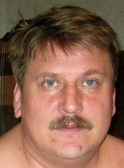 Плиточник, маляр Виталий Шеманов