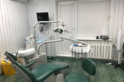 Стоматологическая клиника 32 жемчужины, с рейтингом 3.5 - находится по адресу Челябинск, улица Комарова, 127 