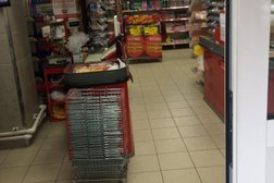 Супермаркет Магнит, с рейтингом 4.5 - находится по адресу Омск, улица Фёдора Крылова, 5 