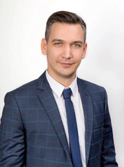 Адвокат, бизнес-консультант Павел Владимирович Зинин