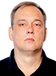 Преподаватель высшей математики, преподаватель логики Юрий Геннадьевич Гладышев