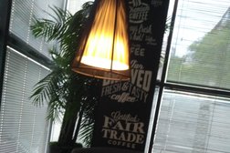 Кафе CaffeMania, с рейтингом 4.4 - находится по адресу Владивосток, Светланская, 108е 