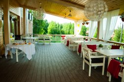 Санаторно-курортный комплекс Волжанка, с рейтингом 3.5 - находится по адресу Чувашская Республика, пос. Сюктерка, Волжанка, 1 