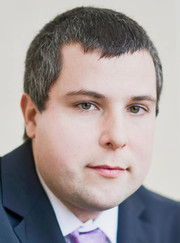 Монтажник ворот и рольставней, электрик Игорь Юрьевич Пономарев