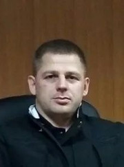 Благоустройство территории, каменщик Алексей Николаевич Свиягин