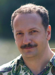 Учитель рисования Олег Николаевич Уланов