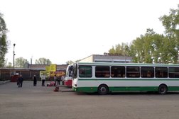 Автовокзал Шушенское, с рейтингом 2 - находится по адресу Красноярский край, пгт Шушенское, Первомайская улица, 44 