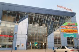 Торговый центр Meridian, с рейтингом 3.5 - находится по адресу Приморский край, Артем, улица Кирова, 19 
