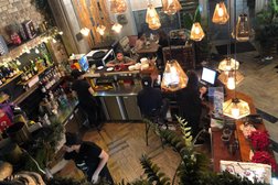 Кофейня Coffee Boom, с рейтингом 2.8 - находится по адресу Алматы, Самал 2-й микрорайон, 111 