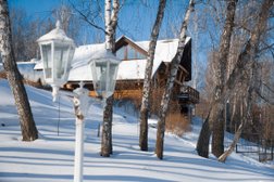 Отель Мечта, с рейтингом 4 - находится по адресу Орловская область, посёлок Зелёный Шум, 1 к2 