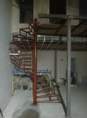 Разнорабочий, сварщик Андрей Андрей Андрей