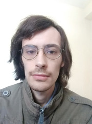 Мастер по ремонту автомобильной электроники, автоэлектрик Пётр К.