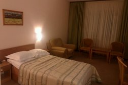 Спортивно-оздоровительный центр Пур-Наволок, с рейтингом 3.6 - находится по адресу Архангельск, набережная Северной Двины, 88 к1 