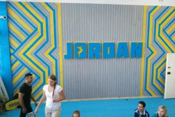 Батутный центр Jordan, с рейтингом 4.3 - находится по адресу Томск, проспект Фрунзе, 103д 