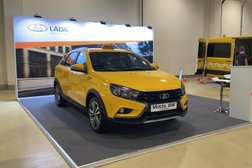 Официальный дилер LADA Люкс-Авто, с рейтингом 2.7 - находится по адресу Тамбовская область, Мичуринск, Автовазовская улица, 1 